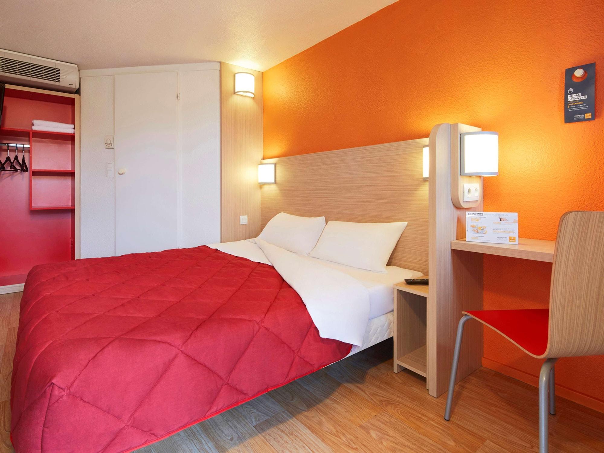 Premiere Classe St Quentin Saint-Quentin  Zewnętrze zdjęcie