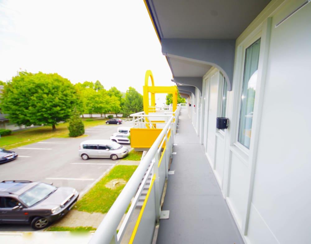 Premiere Classe St Quentin Saint-Quentin  Zewnętrze zdjęcie